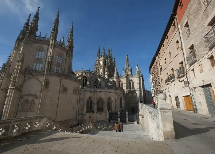 Tocando La Catedral By Catedral Camino Apartment *